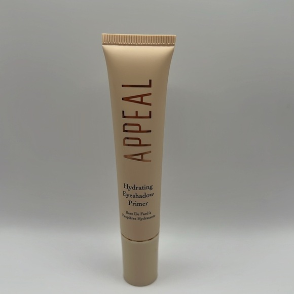 Appeal Hydrating Eyeshadow Primer - Picture 4 of 5